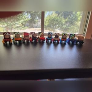 10 Thomas & Friends Minis.